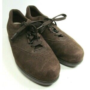 SAS Tri Pad Comfort Lace up Oxfords Brown Suede Womens Size 6.5 N